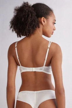 Emma Silk triangelbeh&aring;