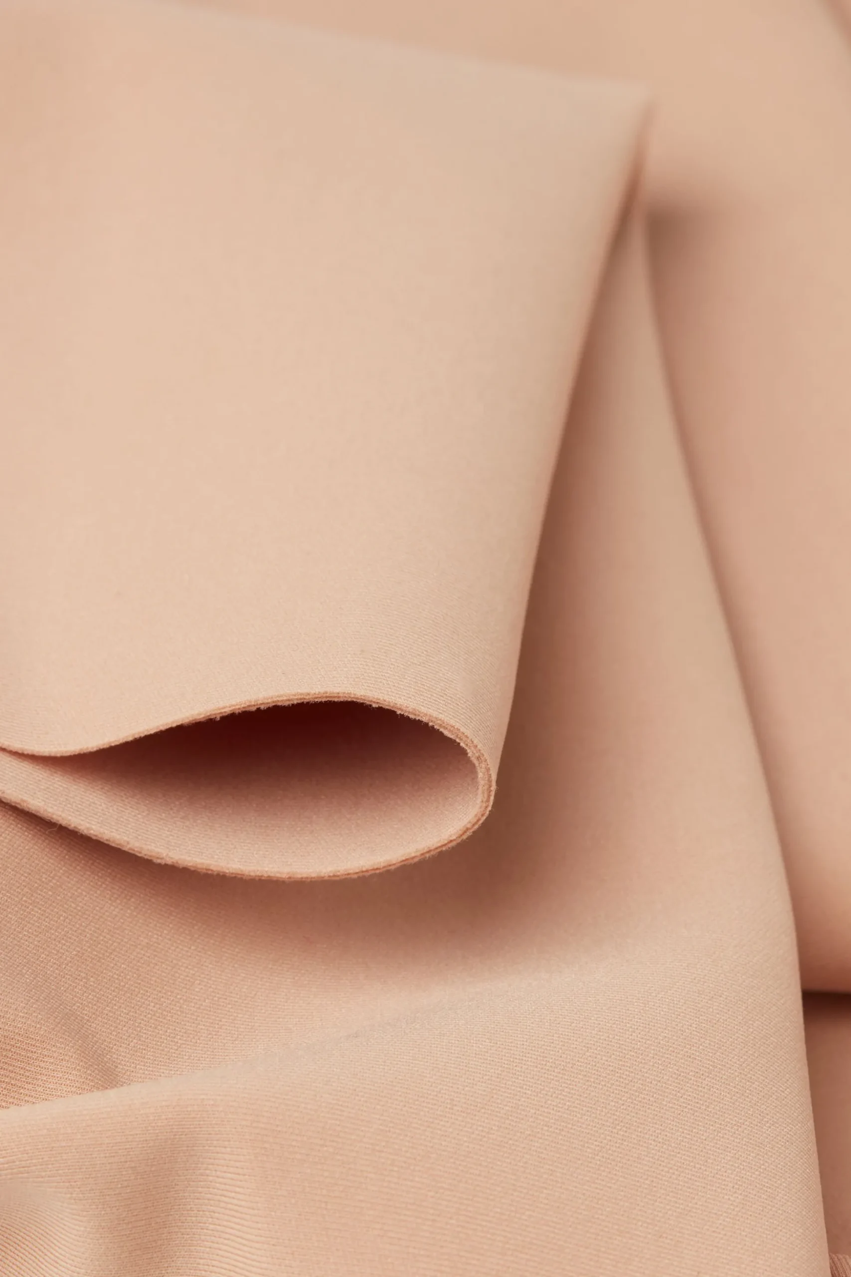 Formande trosor i mikrofiber utan sömmar