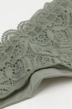 Lace and Microfibre Brazilian trosor