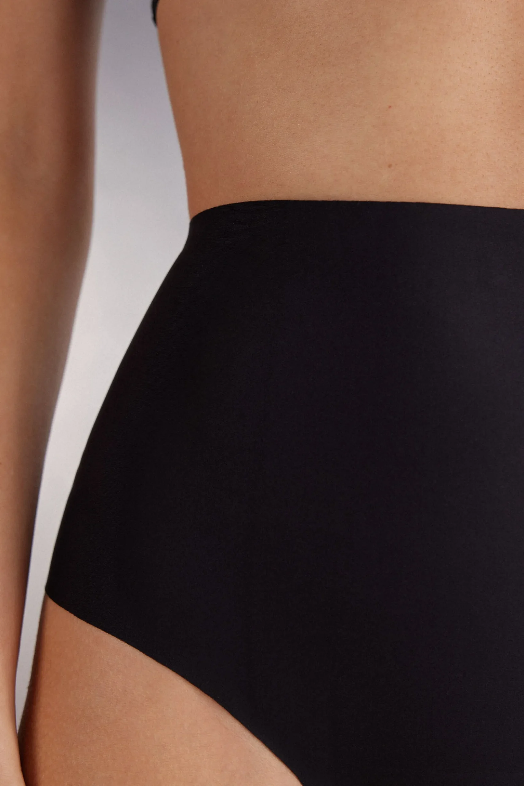 Raw-Cut Microfibre trosor
