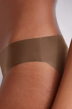 Seamless Microfibre Snug-Fit trosor