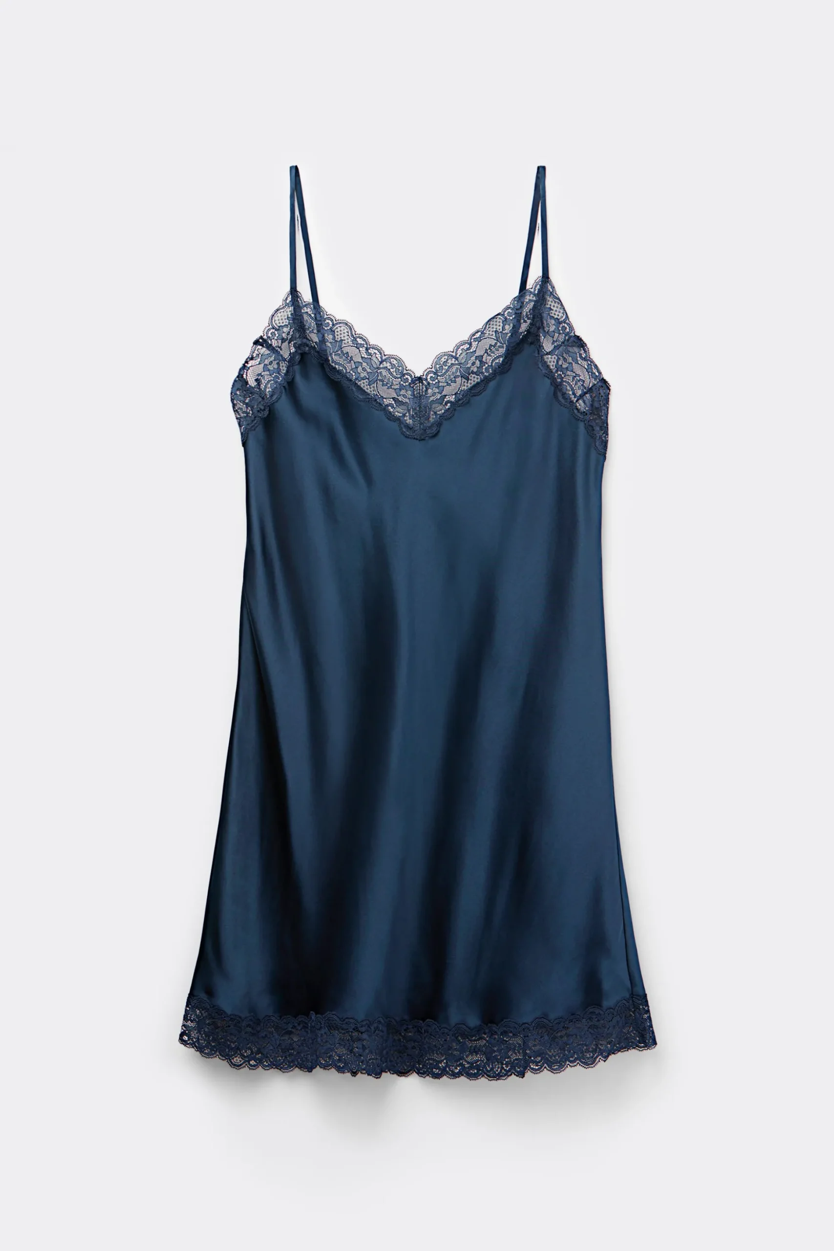 Silk Slip med spetsdetalj